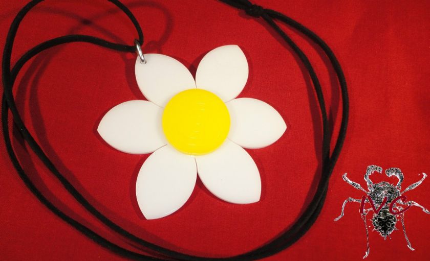 TONE DAISY PENDANT BLK VEL NECKLACE PUNK EMO  