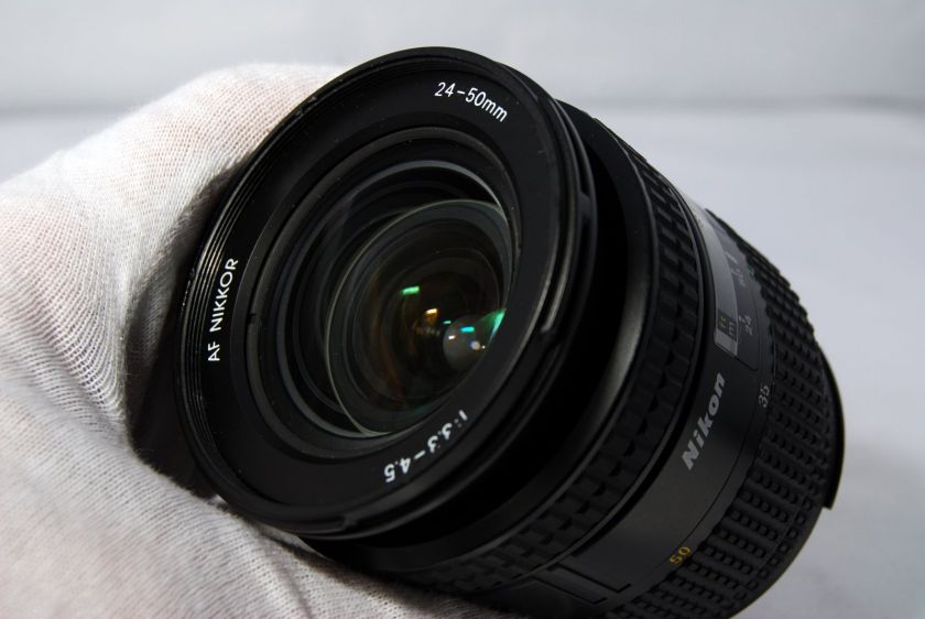 Nikon 24 50mm f3.5 4.5 AF zoom Nikkor made in Japan mint condition 