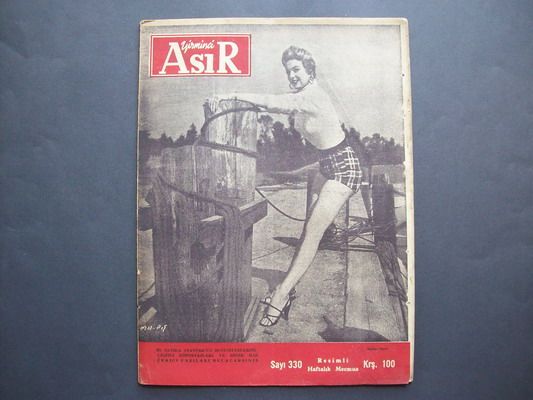 MARTHA HYER Leggy Cover TURKISH Mag JEANNE CRAIN 31560  