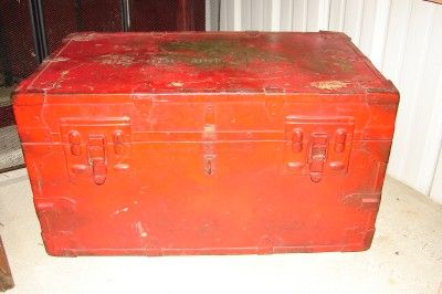 VINTAGE ARMY TRUNK STORAGE BOX CHEST TABLE RUSTIC  