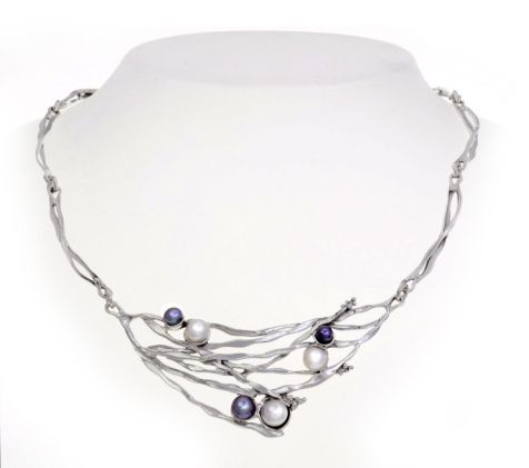 New Hagit Gorali Sterling Silver Necklace with Pearls size 18  