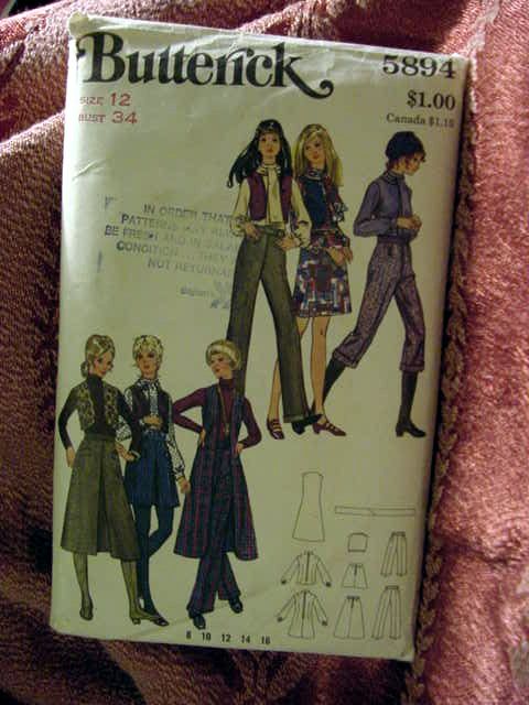 70s Butterick Tunic vest,knickers Pattern 5894 12/34 UC  