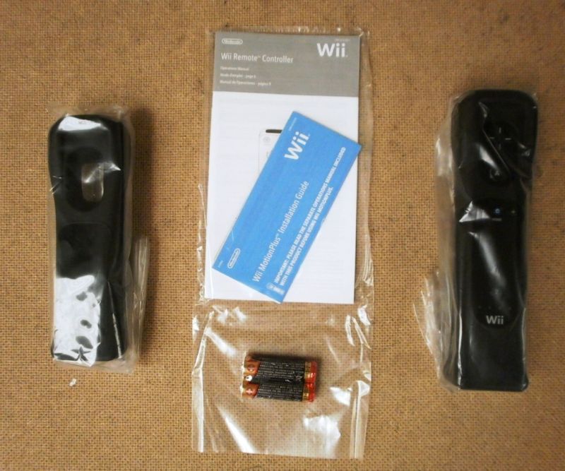 Nintendo C/RVL A CGK USZ Wii Remote + MotionPlus  