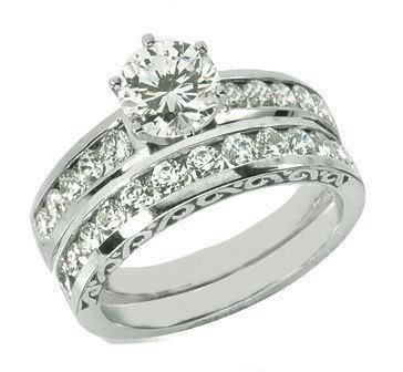 10 CT. MOISSANITE ENGAGEMENT RING & WEDDING BAND SET  