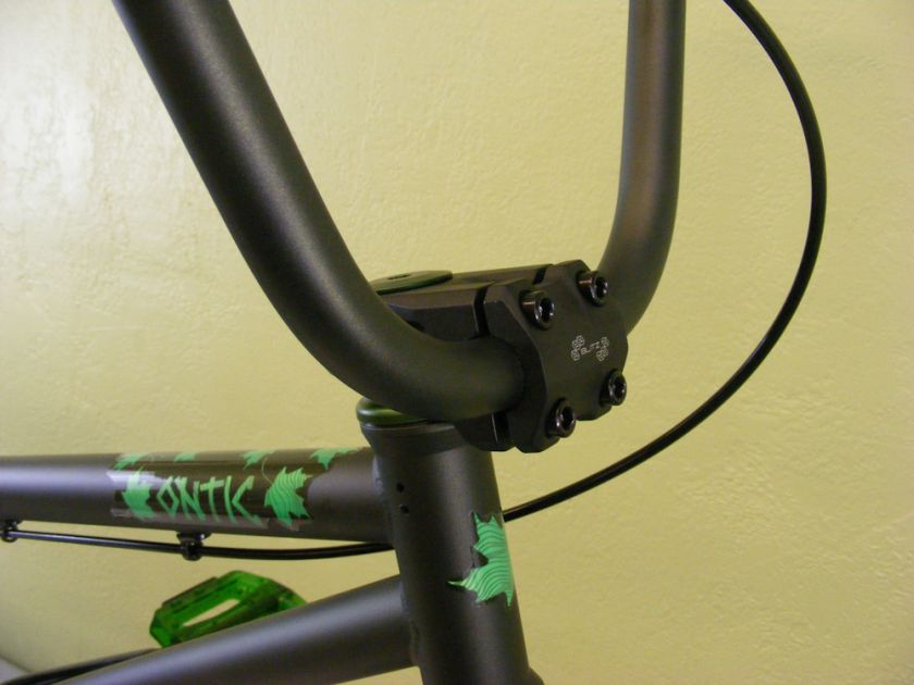 NEW 2011 Hoffman Ontic IL Complete Bmx Bike Black Green  
