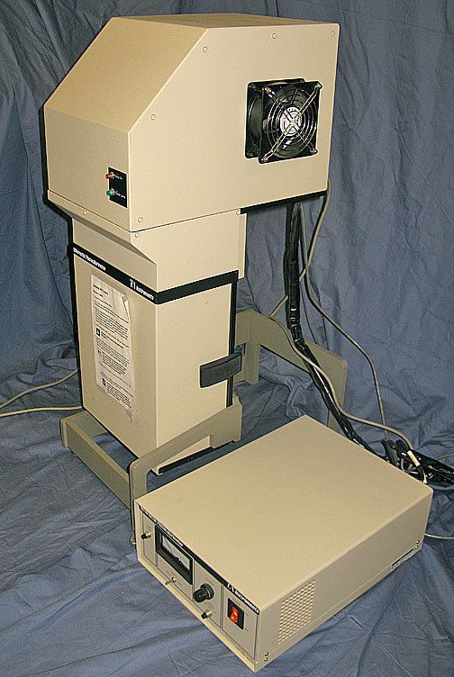 TA Instruments DSC 2920 Differential Photocalorimeter  