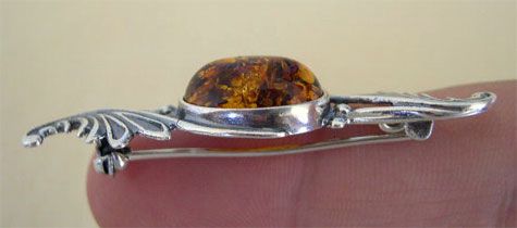 BALTIC HONEY or GREEN AMBER & STERLING SILVER LEAF BROOCH PIN  