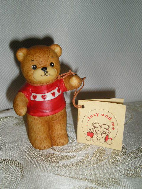 1979 Lucy Rigg Enesco Lucy & Me Valentine Bear  