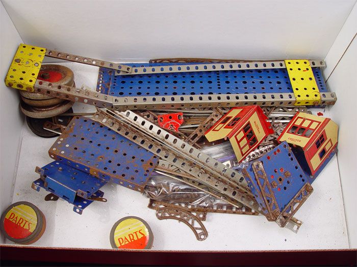 1938 Gilbert Erector Set #4 1/2, Book & Working Motor  