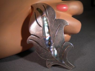 VINTAGE MEXICAN 925 LEAF PIN WITH ABALONE INLAY, APO  