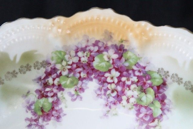 L63 C A LEHMANN & SON HD PAINTED GERMAN PORCELAIN VIOLETS CLOVER LG 