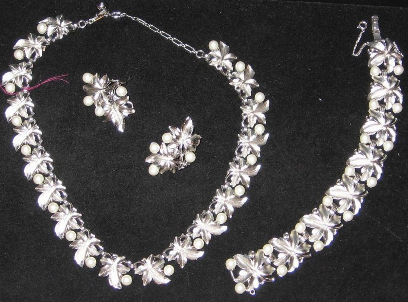 CROWN TRIFARI PARURE NECKLACE BRACELET EARRINGS SILVER PEARLS ON SALE 