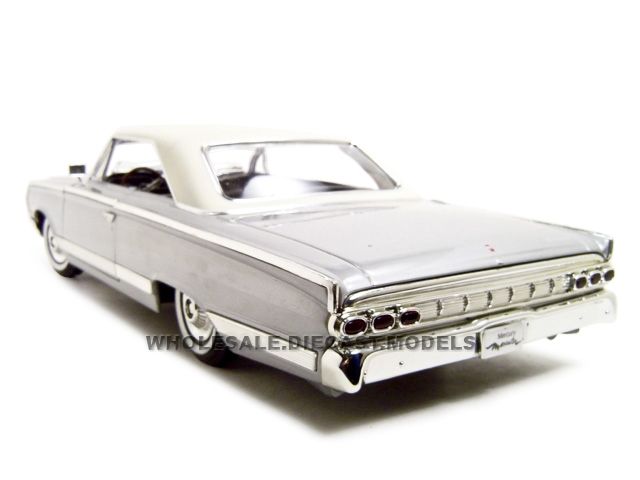 1964 MERCURY MARAUDER SILVER 118 DIECAST MODEL  