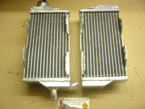 CR250 2000   2001 Performance Radiator CR 250 (MX042)  