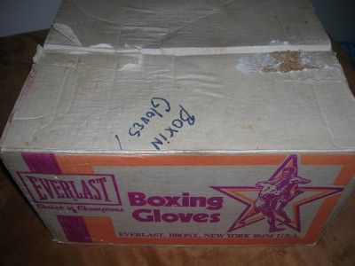Vintage Everlast Boxing Gloves Two Pair Original Box 16  