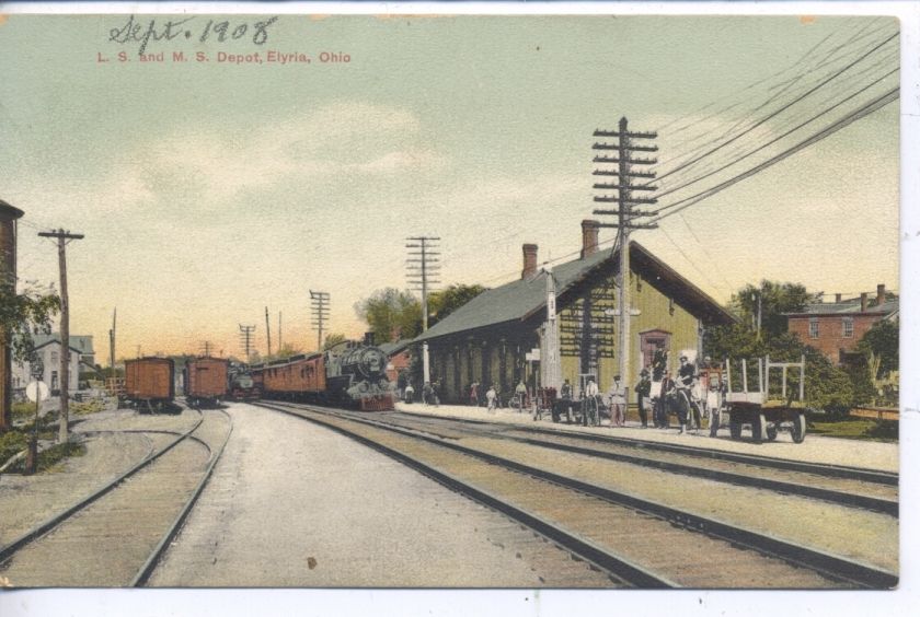   OHIO L.S. & M.S. RAILROAD DEPOT TRAIN STATION ANTIQUE VINTAGE POSTCARD