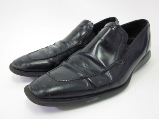 You are bidding on COLE HAAN Mens Black Leather Loafers Shoes size 11 