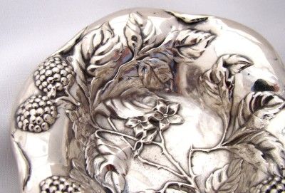   STERLING SILVER~Bon Bon NUT DISH Candy MINT BOWL~PIN TRAY~REPOUSSE