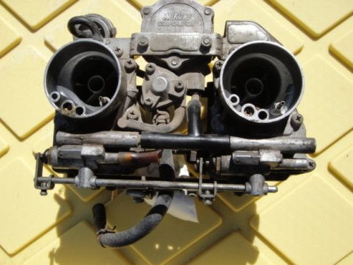 82 YAMAHA XZ550 XZ 550 VISION CARB SET, CARBURETORS #2  