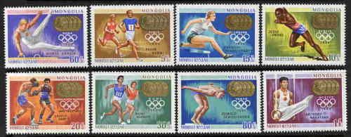 OLYMPIC WINNERS   JESSE OWENS   WILMA RUDOLPH STAMPS  