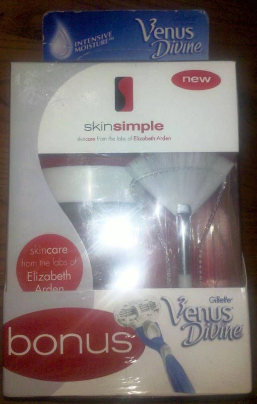 GILLETTE VENUS DIVINE RAZOR for WOMEN + facial peel duo  