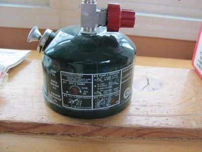 Coleman Easi Lite 222A Lantern Camping/Backpacking Small 9 Used once 