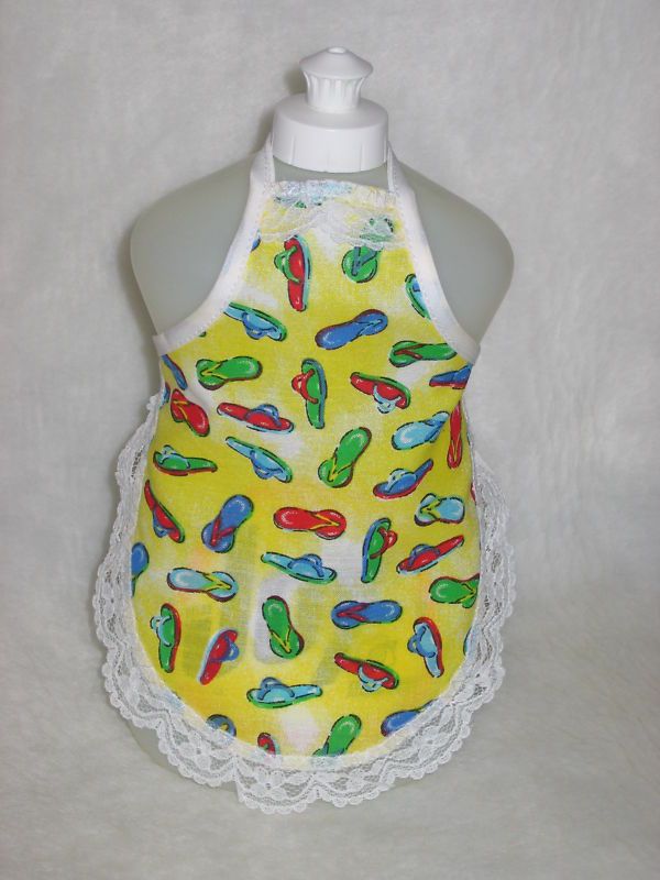 FLIP FLOPS ON YELLOW (655) DISH SOAP BOTTLE APRON  