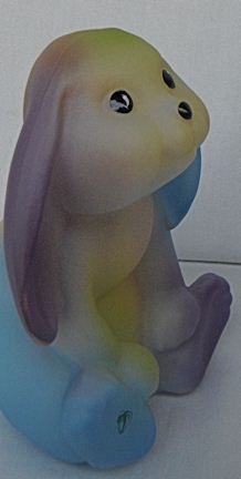 Fenton Tye Dye Tie Dye BUNNY   Carolyns Collectibles  