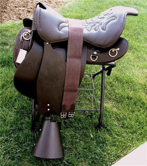   LEATHER TROOPER ENDURANCE GAITED WESTERN ENGLISH SADDLE HORSE  