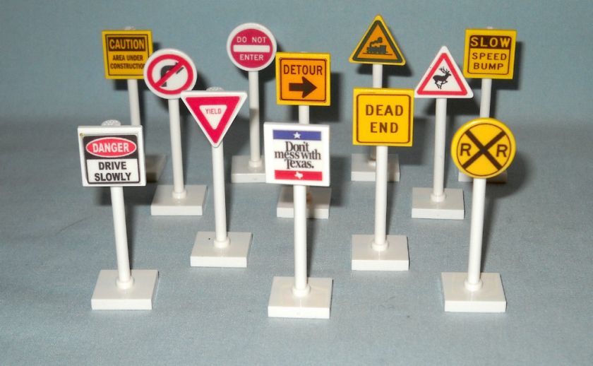 12 NEW CUSTOM LEGO TRAFFIC SIGNS FOR TRAIN, CITY***  