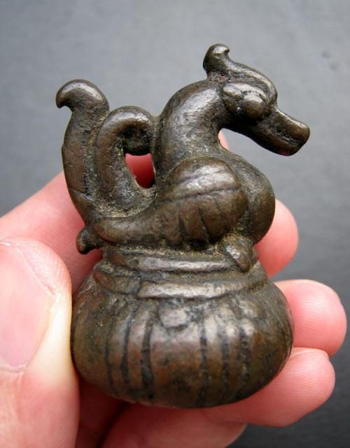 Antique Opium Weight Karaweik Bird sat on Pumpkin RRR  